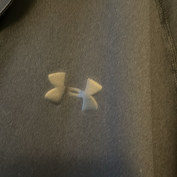 Men XL/TG/EG Black UnderArmour long sleeve - Picture 2 of 6